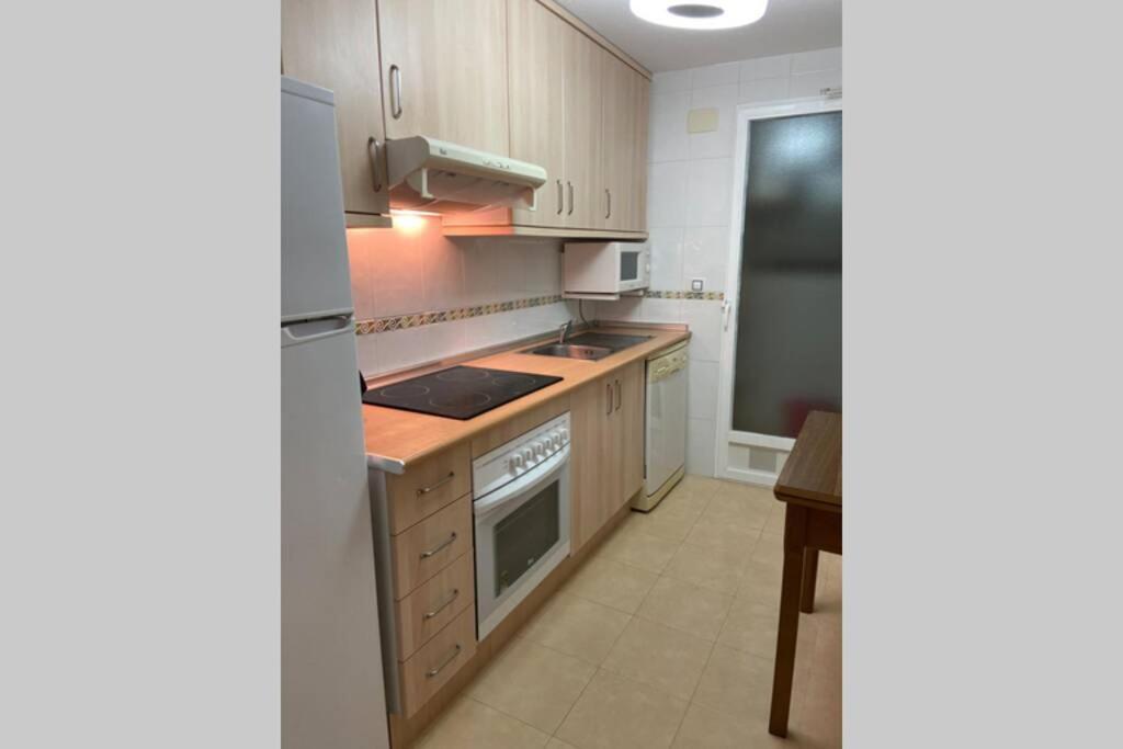 Ideal 2 Benidorm Kültér fotó