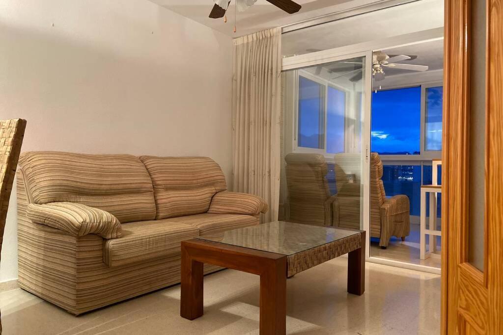 Ideal 2 Benidorm Kültér fotó